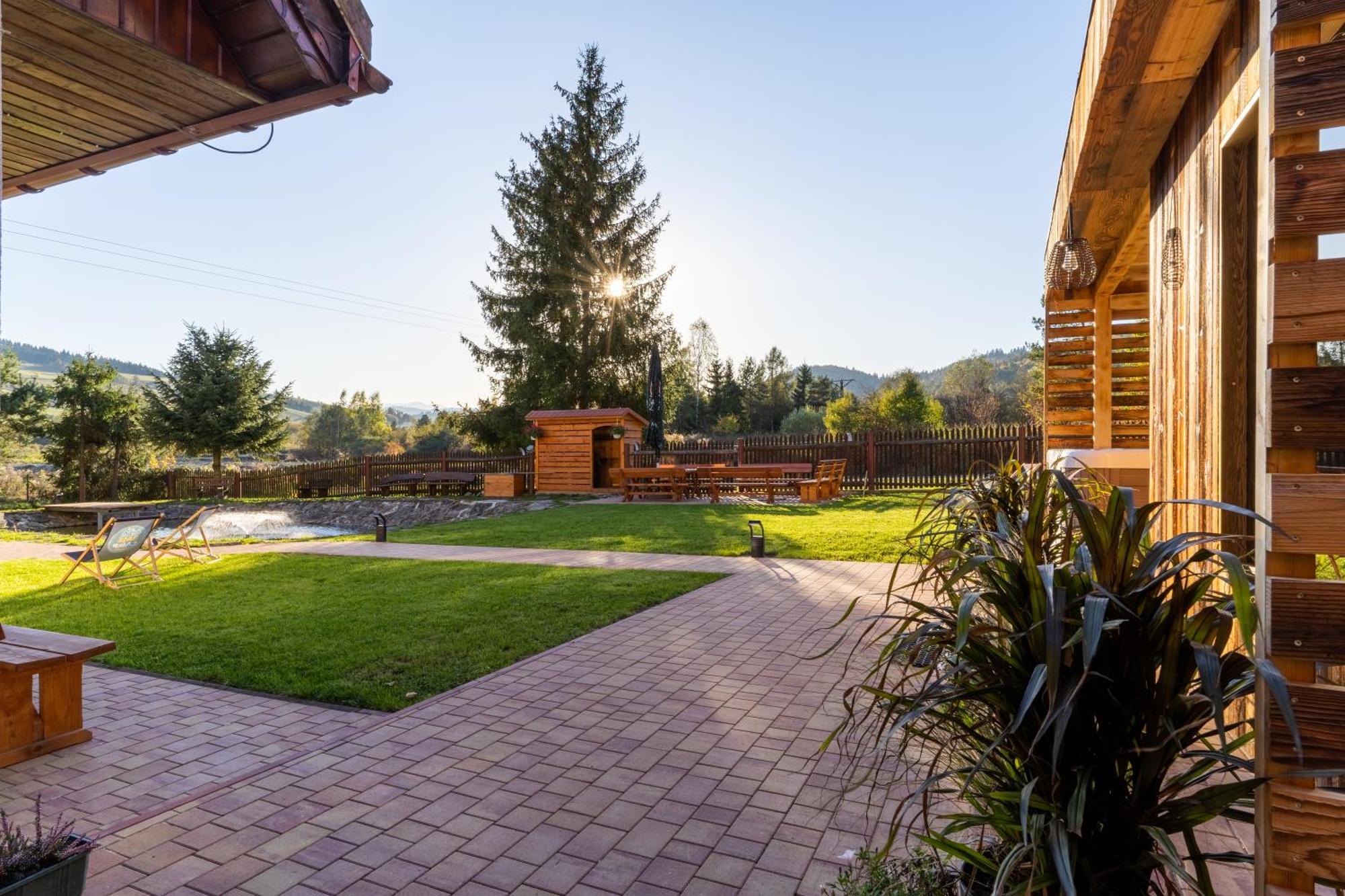 Base Camp Pieniny Hotel Niedzica Exterior foto